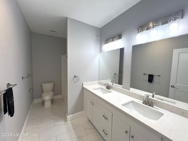 6619 Heritage Hills Dr, Crestwood, KY 40014