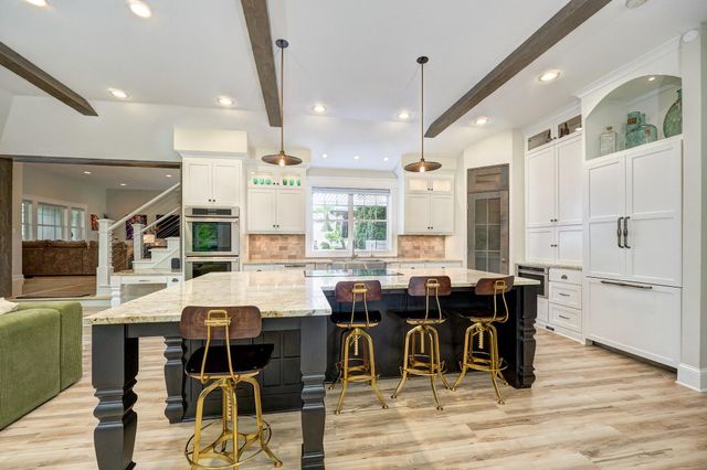 820 Niagara Lane N, Plymouth, MN 55447