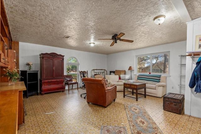 504 Catfish Lane, Conroe, TX 77384