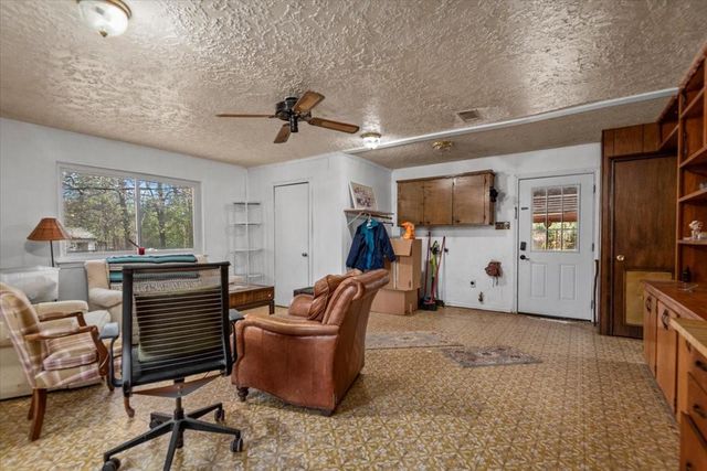 504 Catfish Lane, Conroe, TX 77384