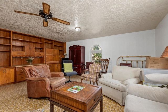 504 Catfish Lane, Conroe, TX 77384