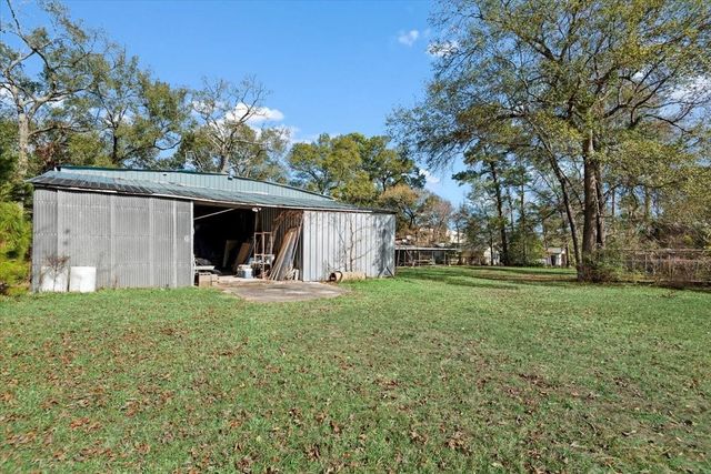 504 Catfish Lane, Conroe, TX 77384