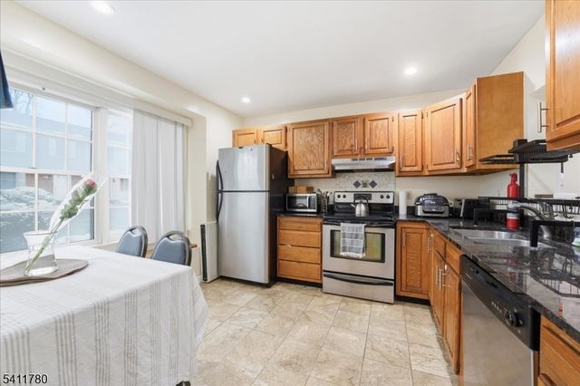 839 Valley St B, Union Twp., NJ 07088