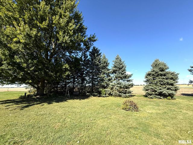 2260 Knox Rd 600 E, Wataga, IL 61488