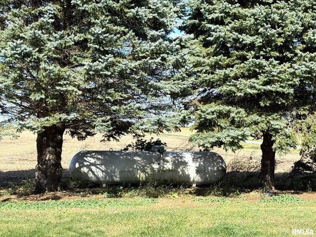 2260 Knox Rd 600 E, Wataga, IL 61488