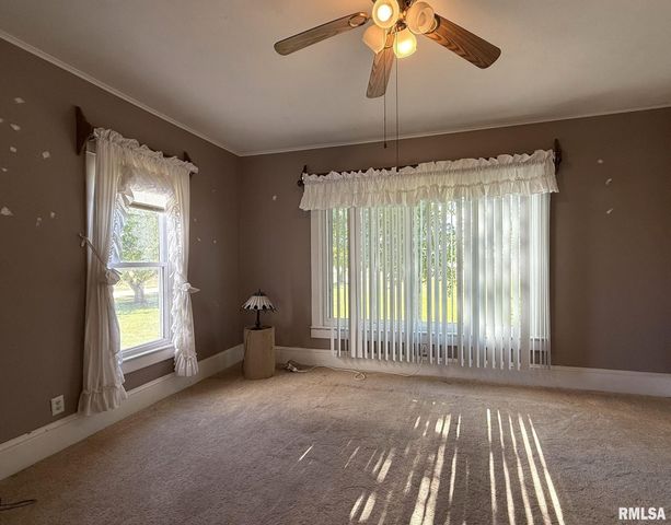 2260 Knox Rd 600 E, Wataga, IL 61488