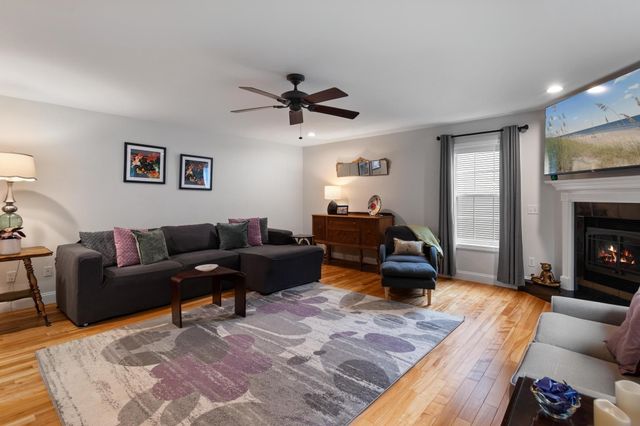 47 Lavoie Drive, Essex Junction, VT 05452