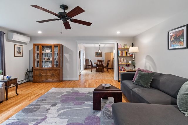 47 Lavoie Drive, Essex Junction, VT 05452