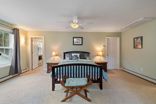 47 Lavoie Drive, Essex Junction, VT 05452