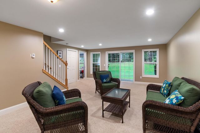 47 Lavoie Drive, Essex Junction, VT 05452