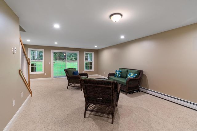 47 Lavoie Drive, Essex Junction, VT 05452