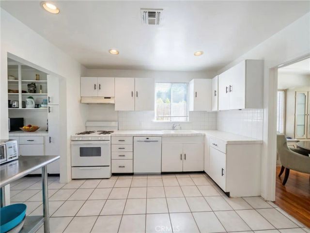 4332 Sunnyslope Avenue, Sherman Oaks, CA 91423