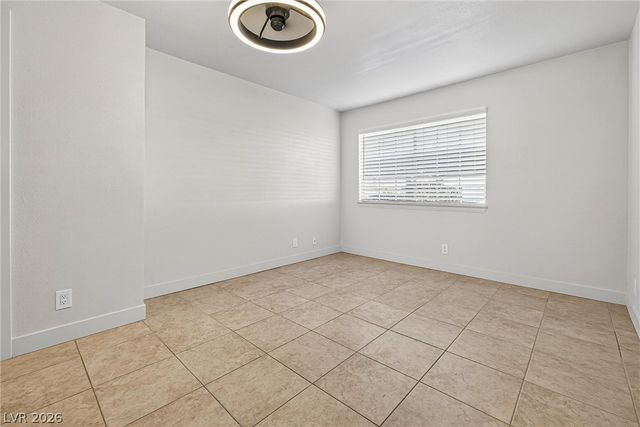 5330 Rod Court 102, Las Vegas, NV 89122