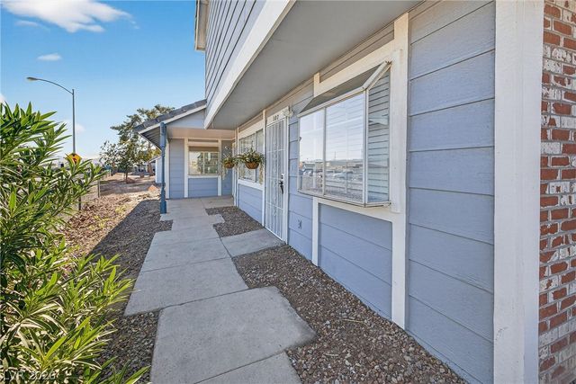 5330 Rod Court 102, Las Vegas, NV 89122