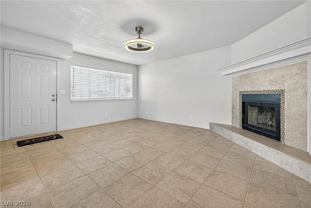 5330 Rod Court 102, Las Vegas, NV 89122