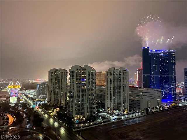 222 Karen Avenue 3305, Las Vegas, NV 89109