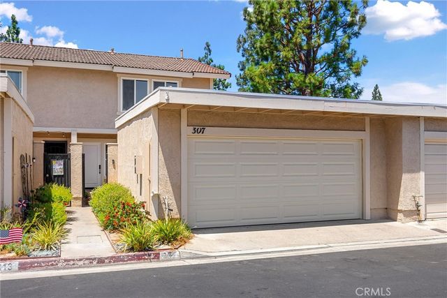 307 Aqueduct Court, Placentia, CA 92870
