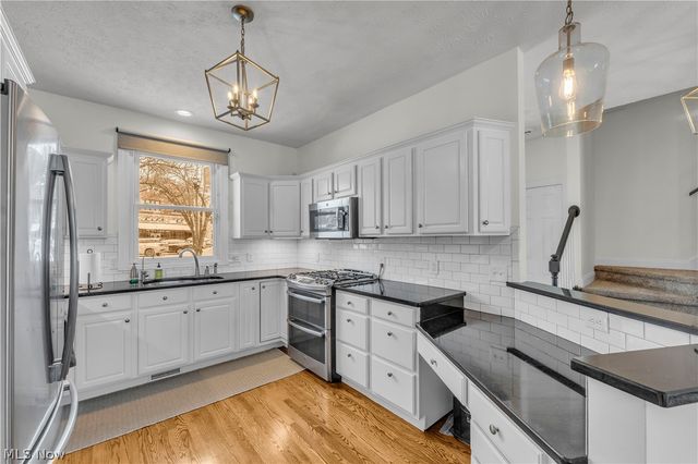 57 Riverside Drive, Berea, OH 44017