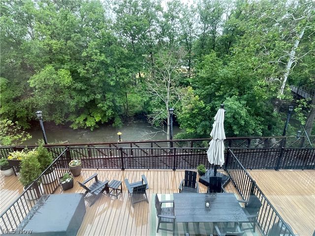 57 Riverside Drive, Berea, OH 44017