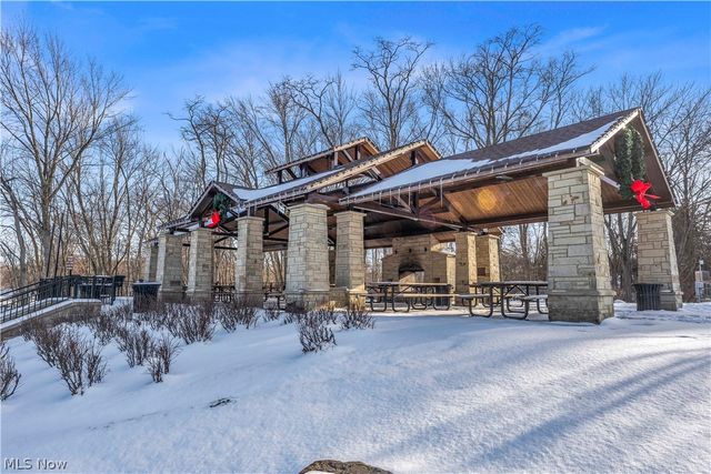 57 Riverside Drive, Berea, OH 44017