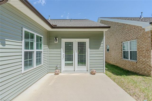 1074 Stowe Street, Burlington, NC 27215