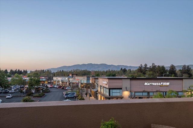 1087 Bigleaf Place 109, San Jose, CA 95131