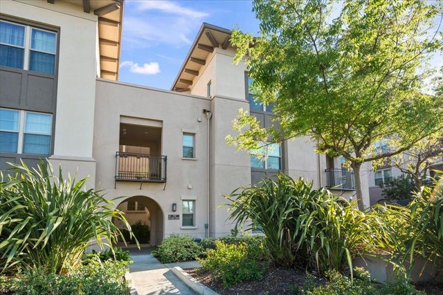 1087 Bigleaf Place 109, San Jose, CA 95131