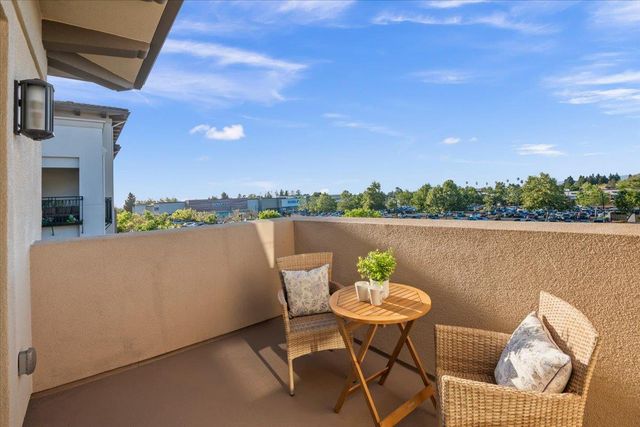 1087 Bigleaf Place 109, San Jose, CA 95131