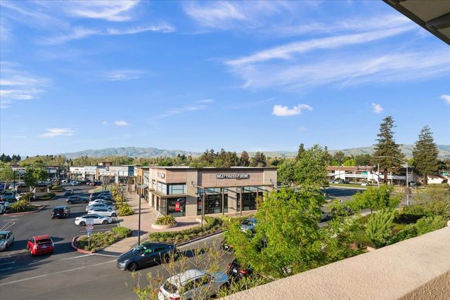 1087 Bigleaf Place 109, San Jose, CA 95131