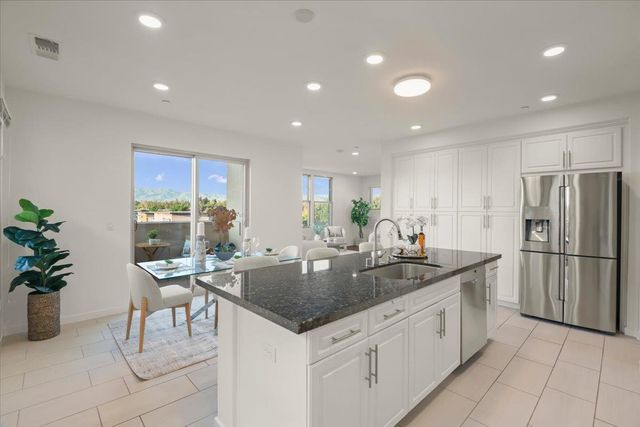 1087 Bigleaf Place 109, San Jose, CA 95131