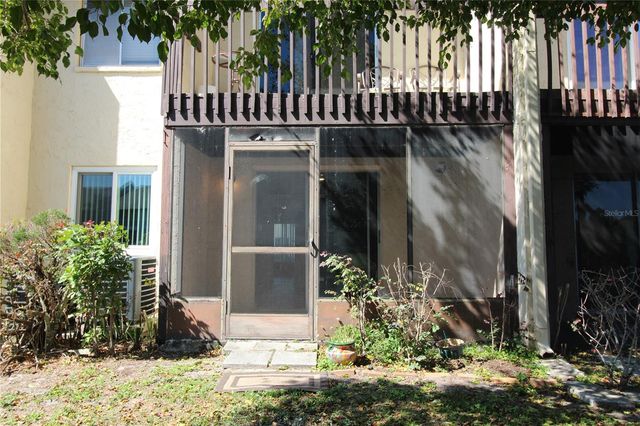 2628 HIDDEN LAKE DRIVE N B, Sarasota, FL 34237