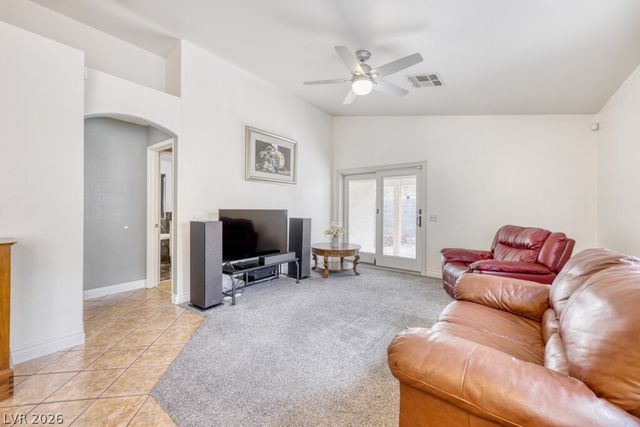 7621 Buckskin Avenue, Las Vegas, NV 89129