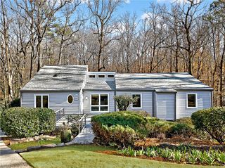 2663 S Hudlow Court, Tucker, GA 30084