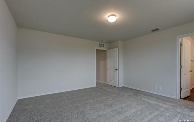 2553 Windle Ln, Seguin, TX 78155