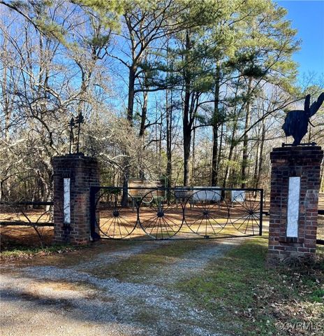 11901 Mapsico Rd, Charles City, VA 23030