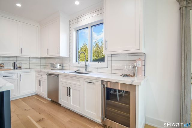 345 Reef Road C9, Fairfield, CT 06824