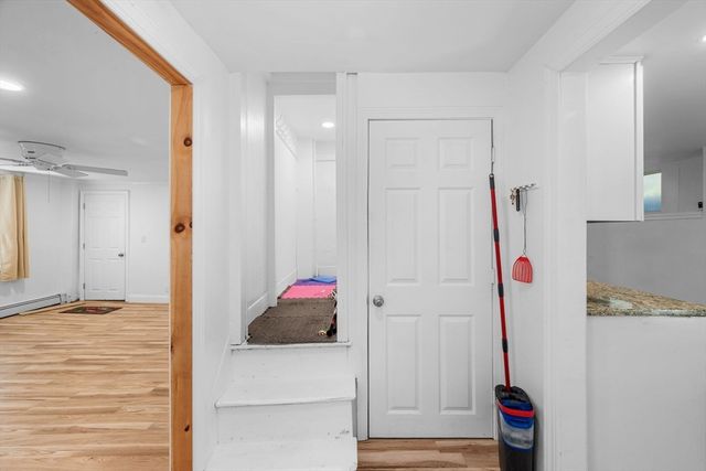 17 Vestry St, Beverly, MA 01915