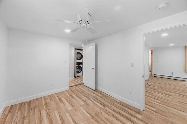 17 Vestry St, Beverly, MA 01915