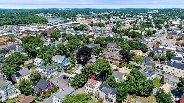 17 Vestry St, Beverly, MA 01915
