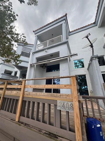 2408 NE 135th Street 2408, North Miami, FL 33181