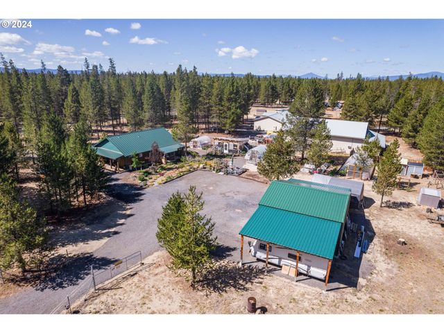 11963 BEECHWOOD Dr, La Pine, OR 97739