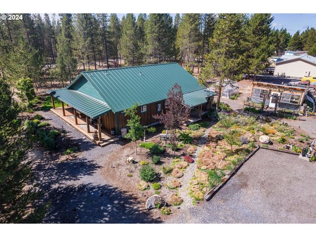 11963 BEECHWOOD Dr, La Pine, OR 97739