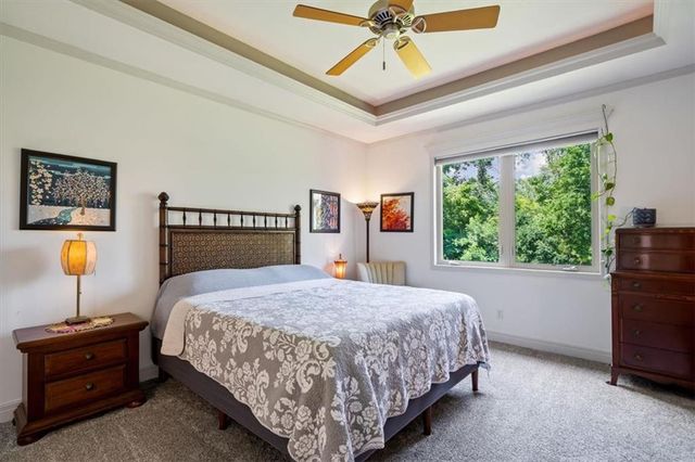 1348 SW Heartwood Drive, Lee's Summit, MO 64081