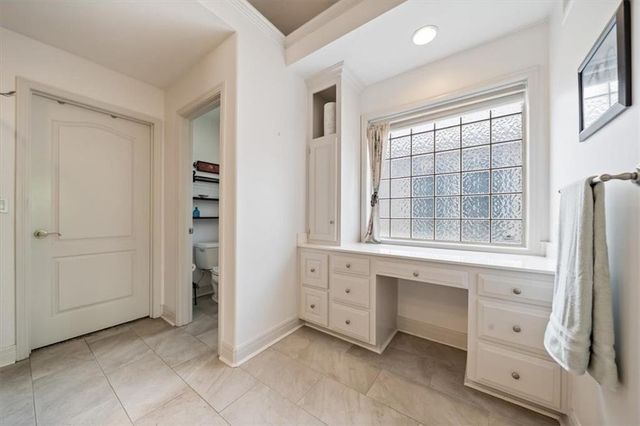 1348 SW Heartwood Drive, Lee's Summit, MO 64081