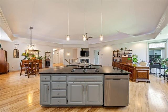 1348 SW Heartwood Drive, Lee's Summit, MO 64081