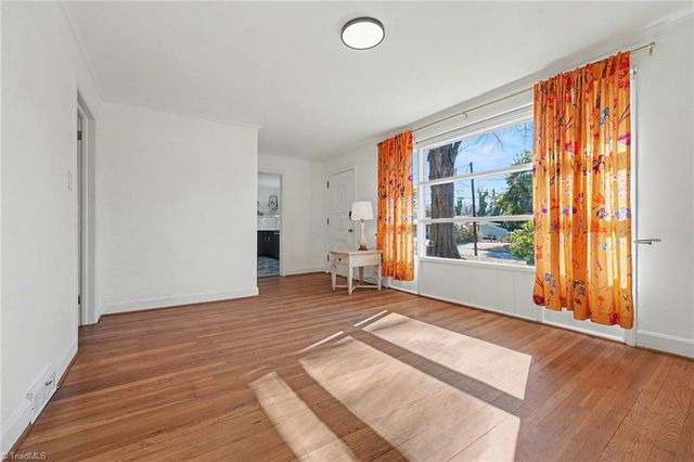 2229 Cherokee Lane, Winston-salem, NC 27103