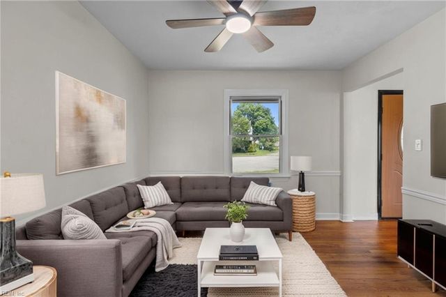 3767 Brennan AVE, Norfolk, VA 23502