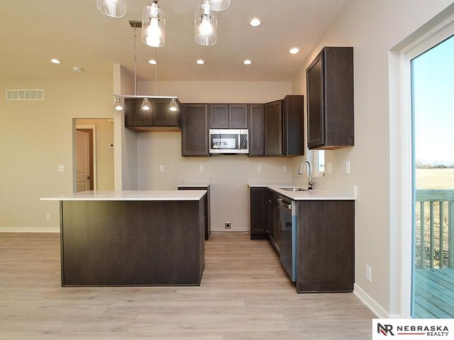 1724 Morgan Drive, Nebraska City, NE 68410