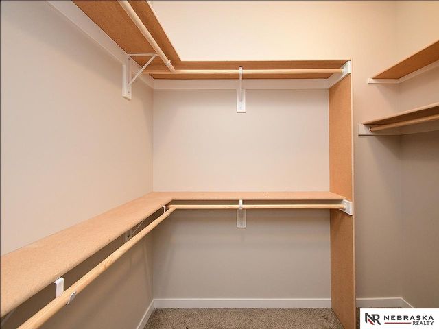 1724 Morgan Drive, Nebraska City, NE 68410