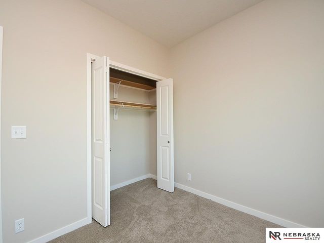 1724 Morgan Drive, Nebraska City, NE 68410